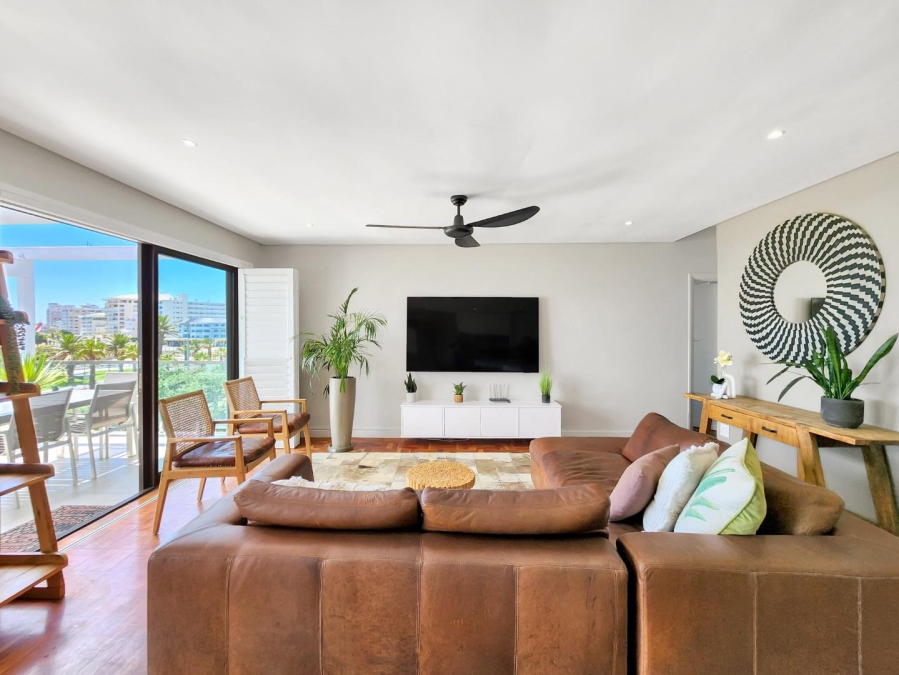 2 Bedroom Property for Sale in Three Anchor Bay Western Cape